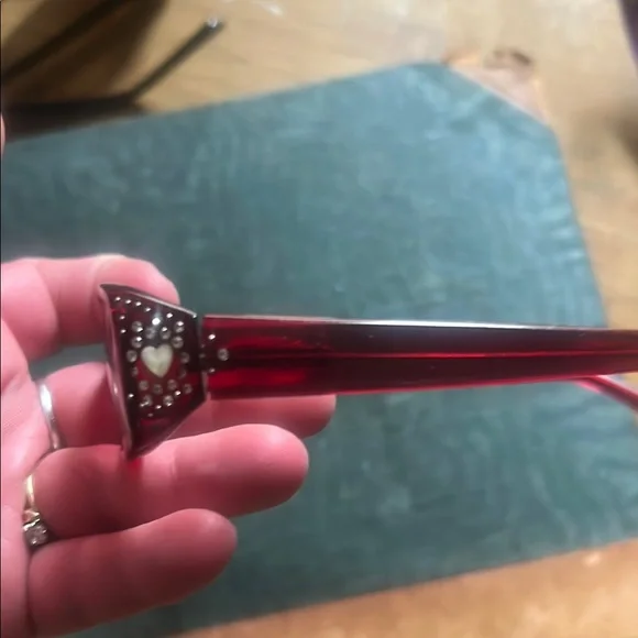 Black and Red Sunglasses Set - Picture 2 of 4